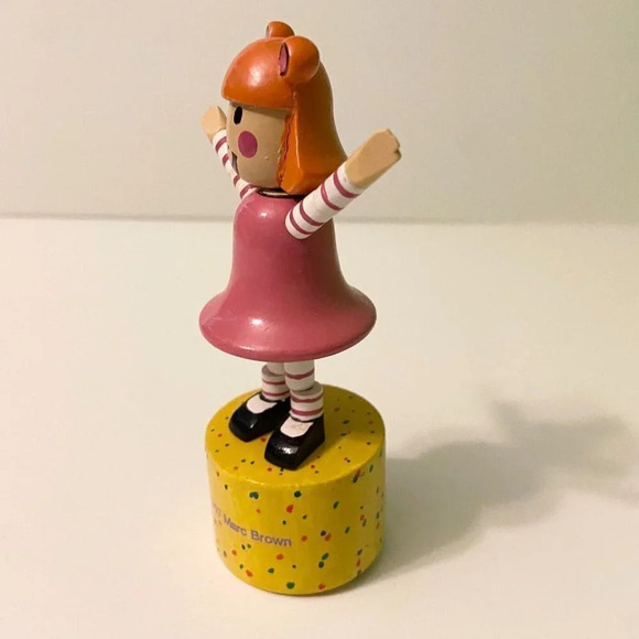 Vintage 1997 Marc Brown Arthur Sister DW  Push Puppet Wooden Figure - Picture 7 of 9